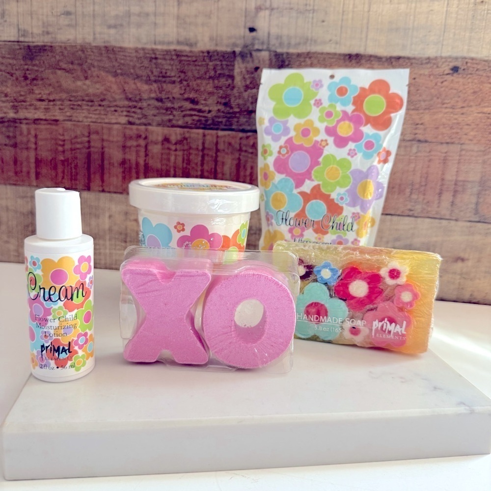 NWT Sealed Primal Elements Flower Child Set